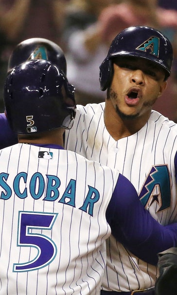 Escobar hits 30th HR, Diamondbacks rout Dodgers 11-5